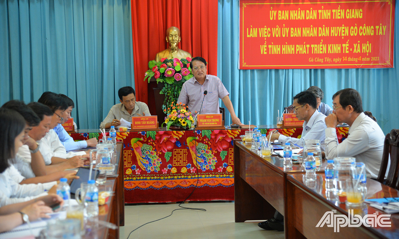đồng chí Phạm Văn Trọng phát biểu chỉ đạo