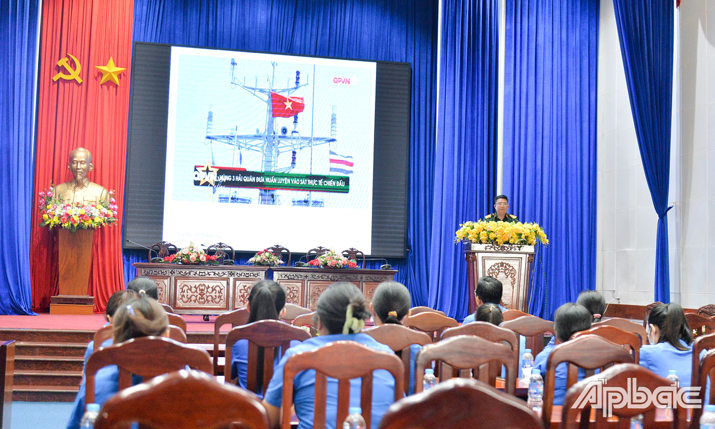 Quang cảnh hội nghị.