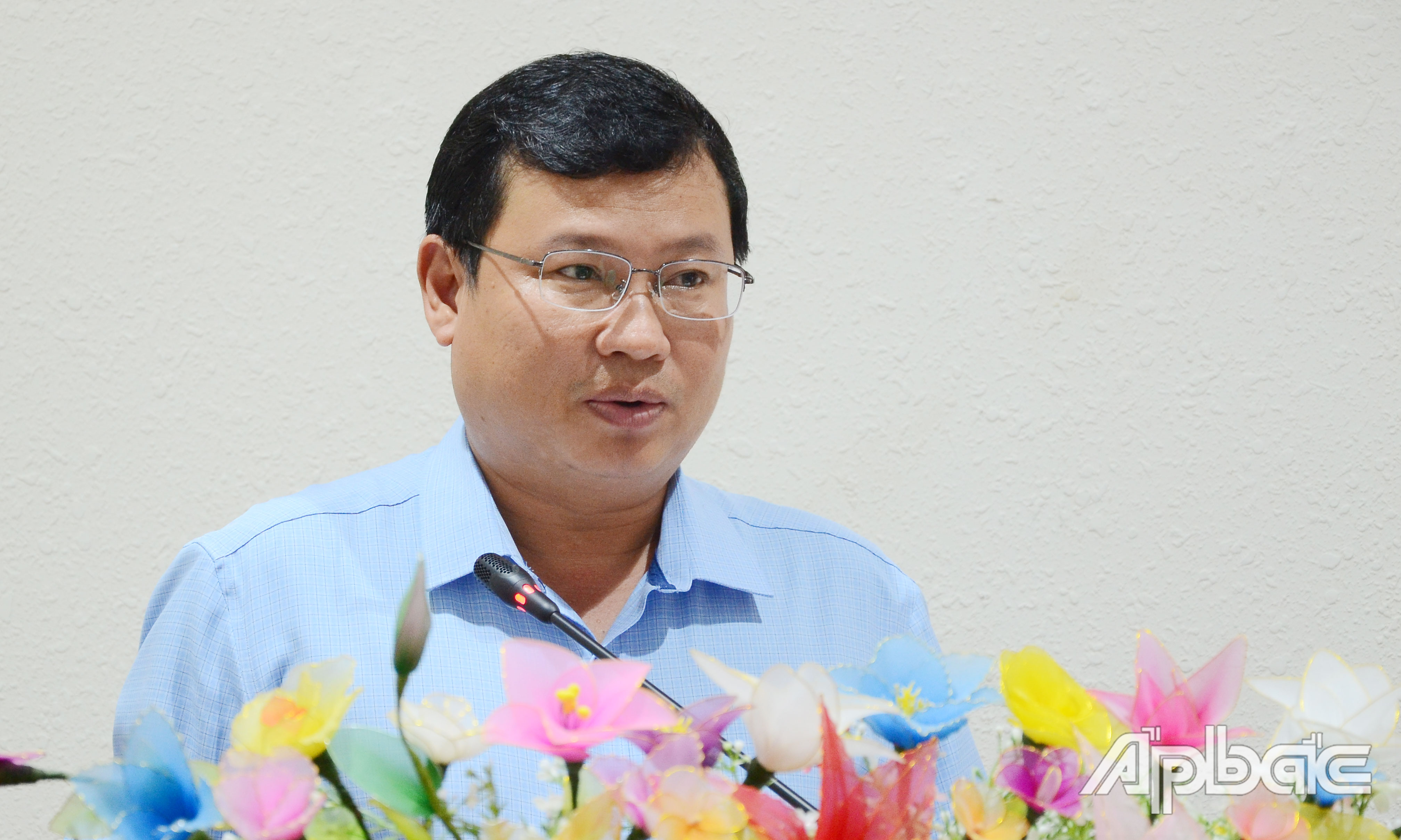 Giám đốc Ban Quản lý dự án Nguyễn Đàm Thanh Tuyến phát biểu ý kiến.