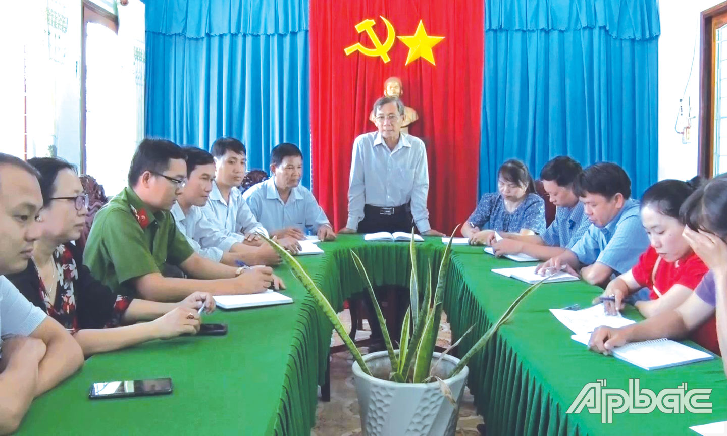 Đảng ủy xã Phú Quý họp triển khai thực hiện Kết luận 01 của Bộ Chính trị.