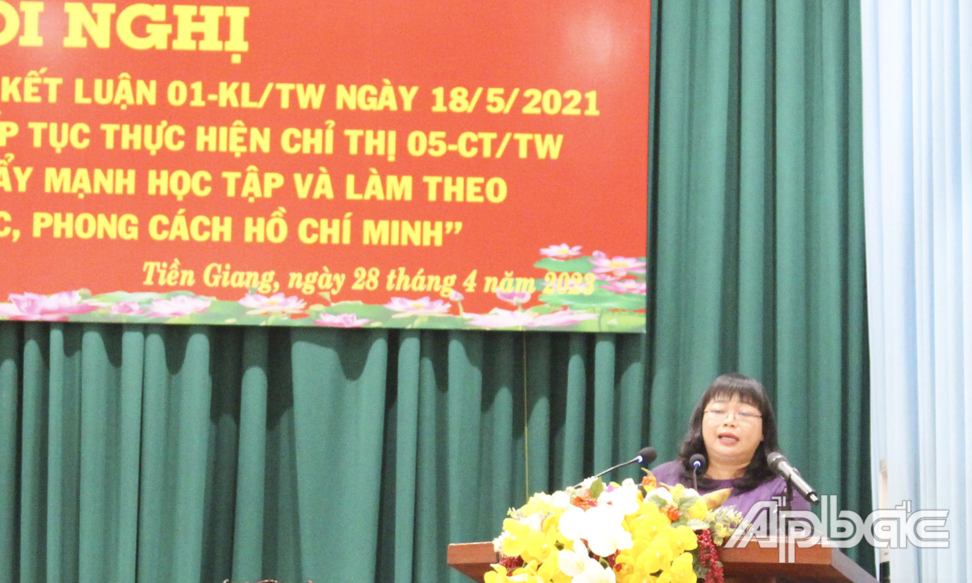 Đồng chí Thái Ngọc Bảo Trâm phát biểu tại Hội nghị.
