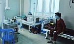 Tăng số ca COVID-19 tử vong và diễn biến nặng, nguy cơ bùng dịch sau nghỉ lễ