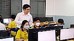 Lỗ hổng chuyển đổi số ở trường phổ thông