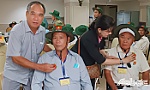 Tiền Giang: Tiễn 70 người có công tham quan thủ đô Hà Nội