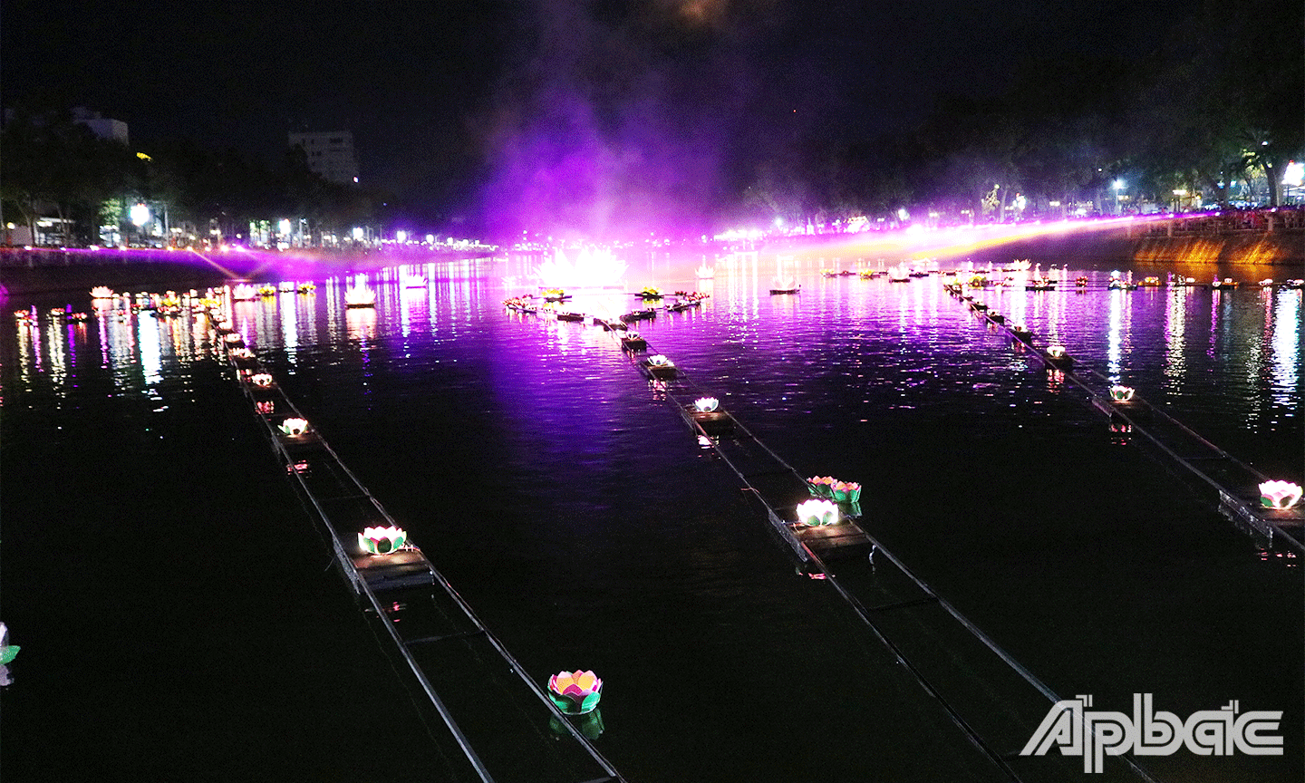 4 tại Giếng nước thuộc khu vực Công viên Tết Mậu Thân (phường 4, TP. Mỹ Tho, tỉnh Tiền Giang)