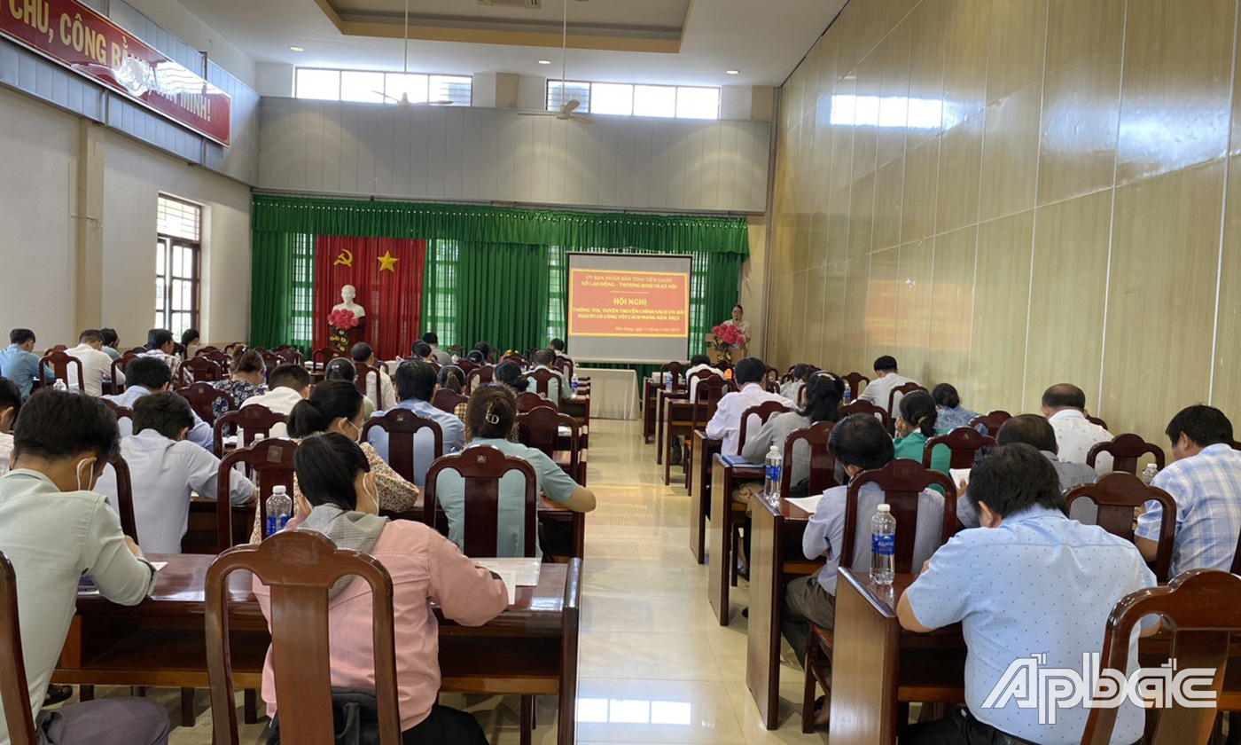 Quang cảnh hội nghị