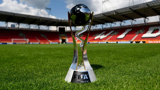 Chiếc cúp vô địch dành cho đội đăng quang U20 World Cup 2023. (Nguồn: FIFA)