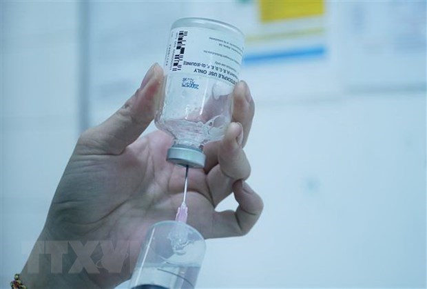 Thuốc giải độc BAT được sử dụng để điều trị ngộ độc Botulinum. (Ảnh: TTXVN phát)