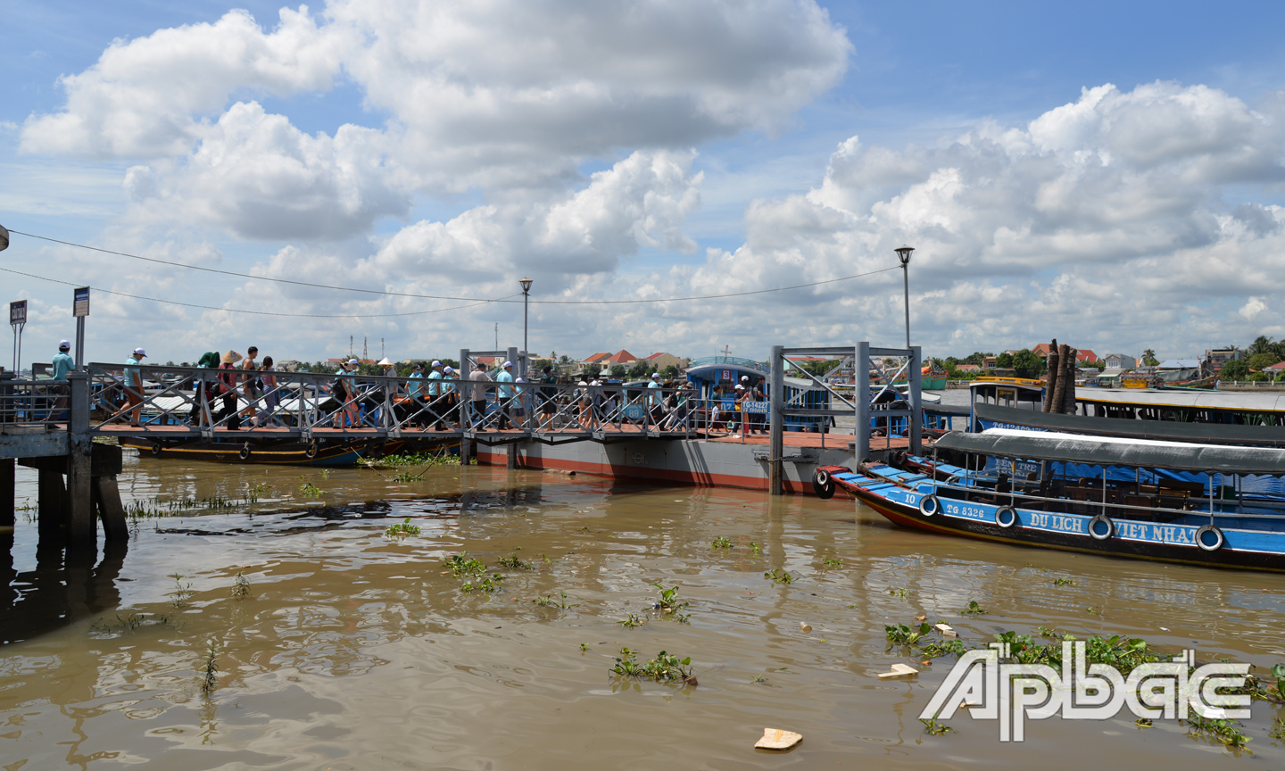 Khách du lịch đến Tiền Giang tăng cao trong thời gian gần đây.