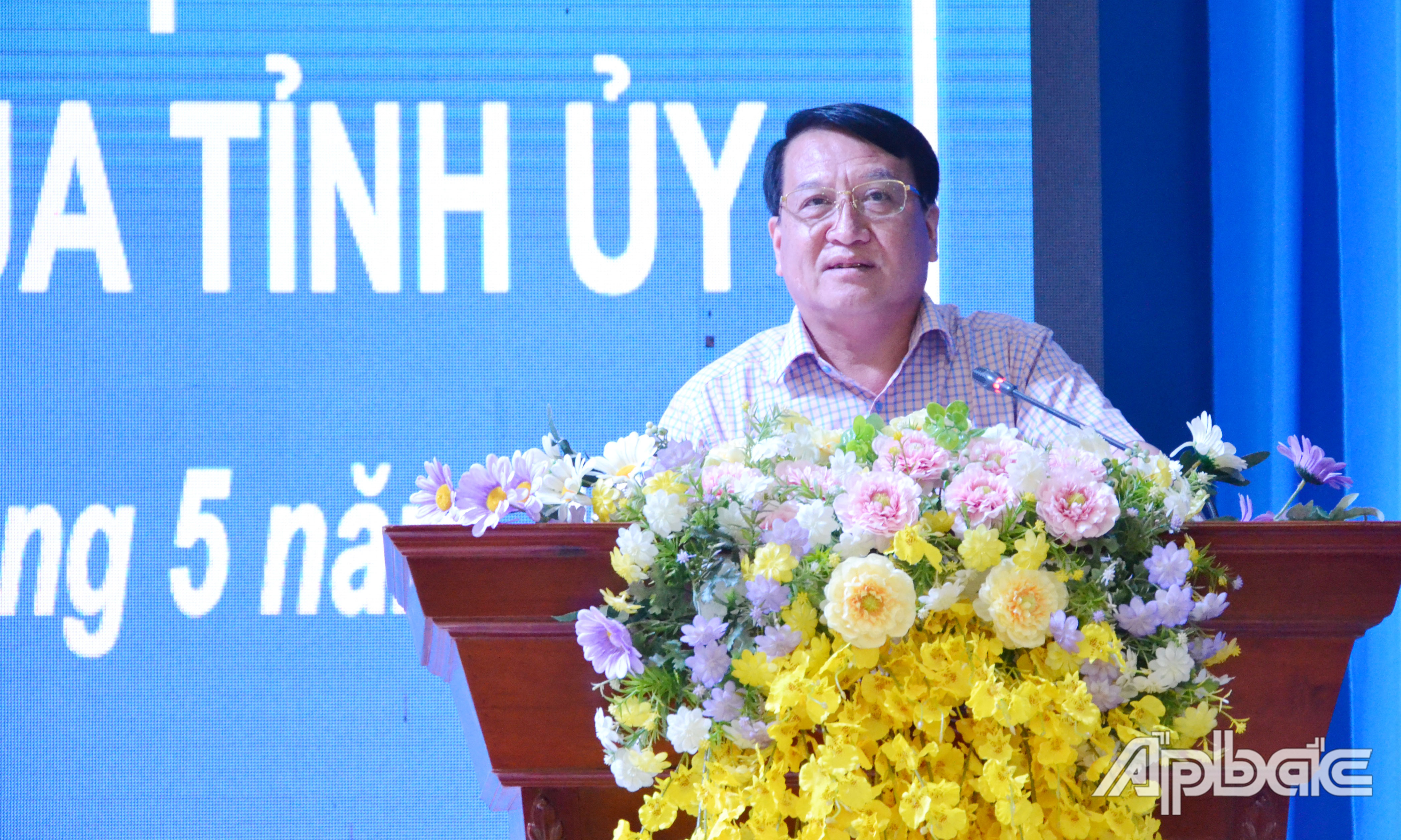 Đồng chí Phạm Văn Trọng phát biểu tại hội nghị.