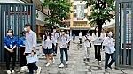 Đình chỉ thi 2 thí sinh vi phạm quy chế thi, tạm dừng nhiệm vụ coi thi các cán bộ liên quan