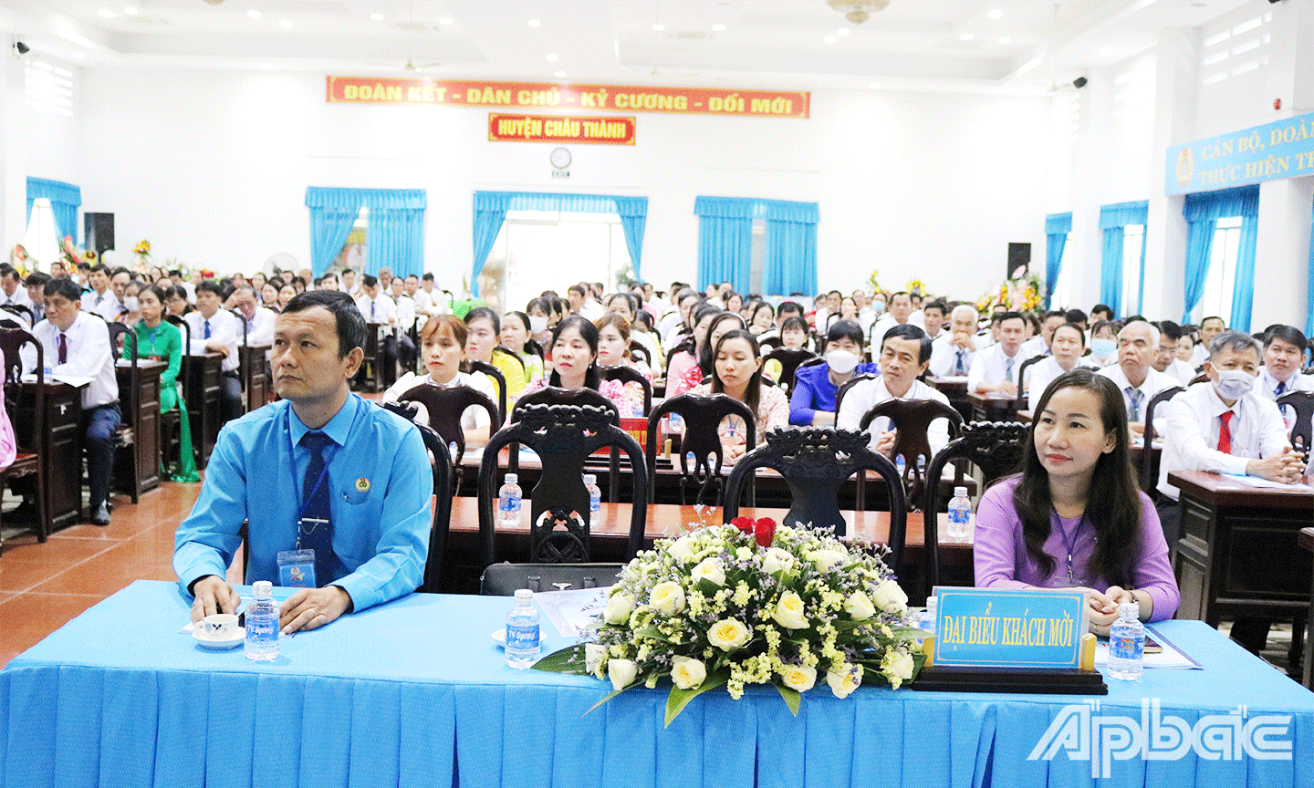 Đại biểu tham dự Đại hội