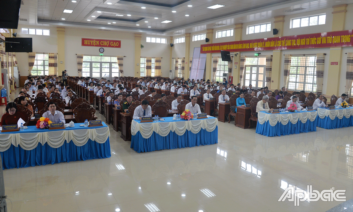 Quang cảnh Kỳ họp.