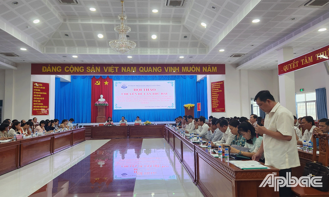 Quang cảnh 2 hội thảo chuyên đề.