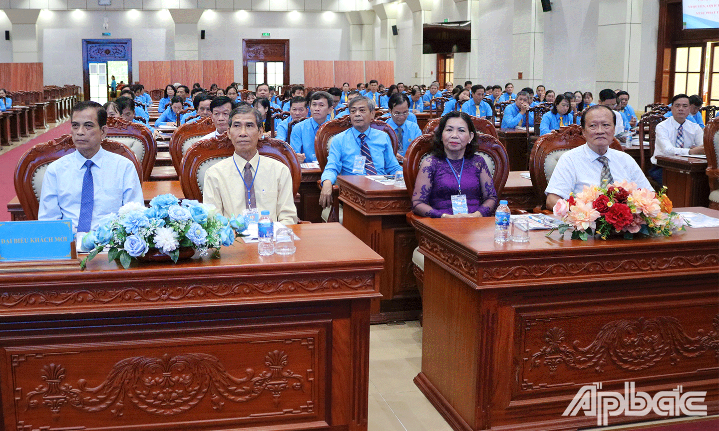 Đại biểu tham dự Đại hội