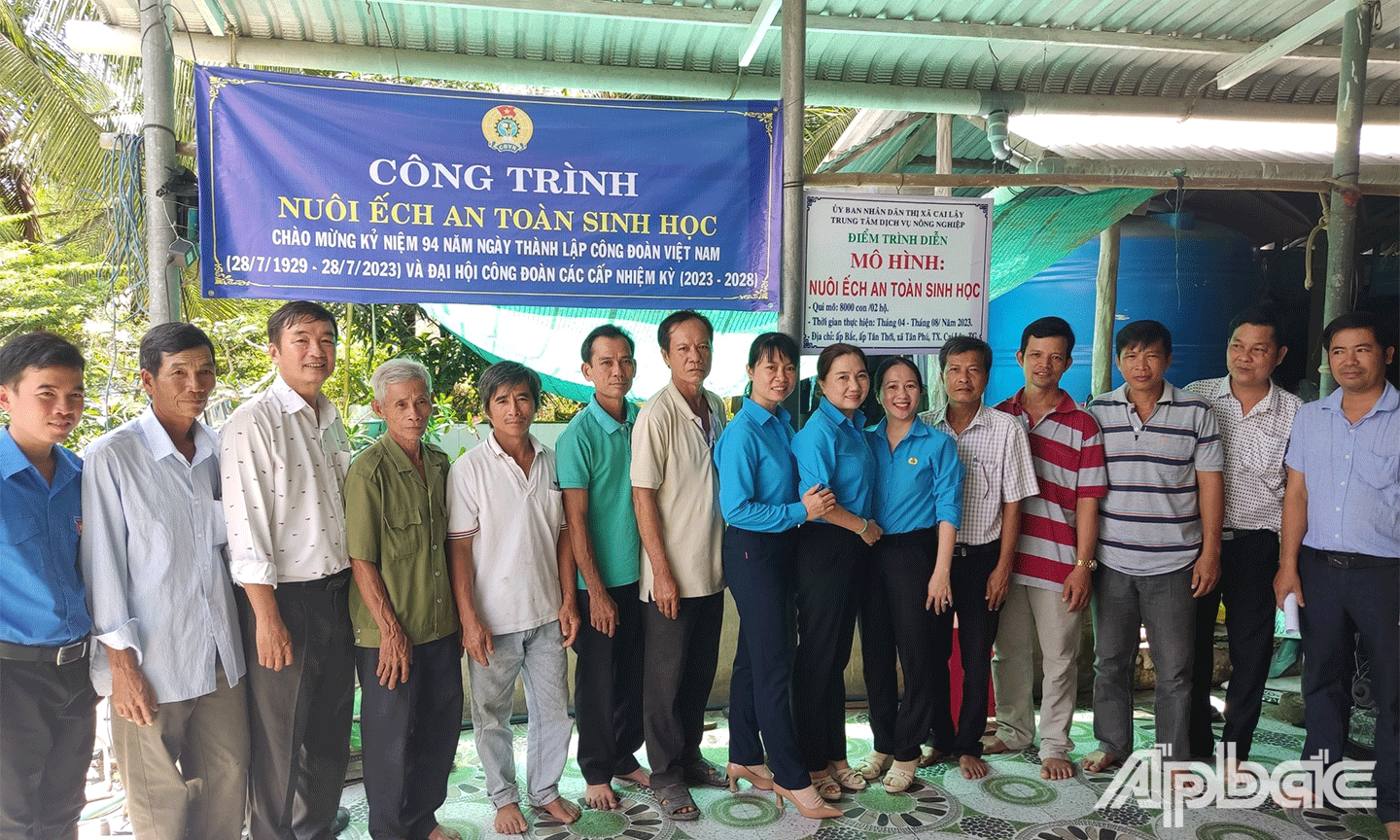 Công Đoàn Ngành Nông nghiệp và PTNT tỉnh Tiền Giang tổ chức nghiệm thu các Công trình chào mừng Ngày thành lập Công đoàn Việt Nam 28-7
