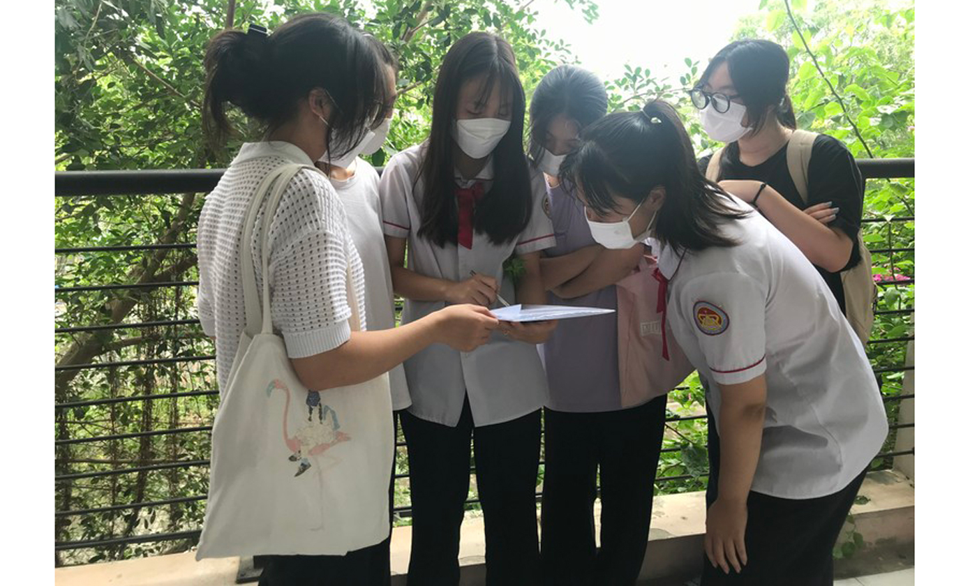 Đây là thời điểm quyết định để các thí sinh lựa chọn ngành nghề. Ảnh: HẠ AN 