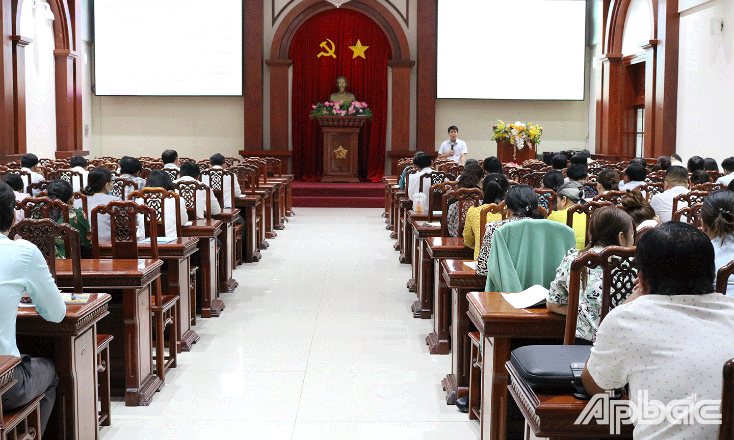 Quang cảnh Hội nghị