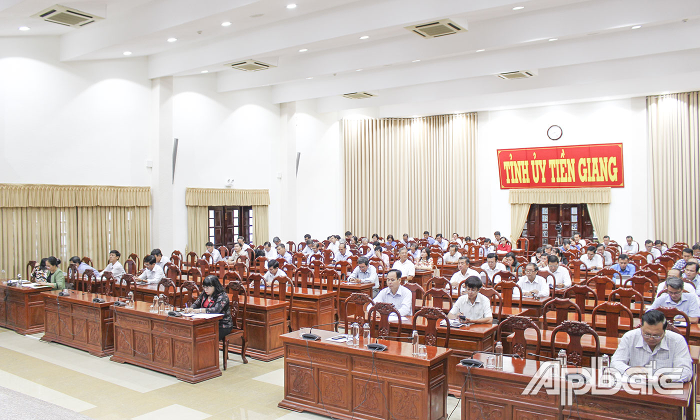 Quang cảnh hội nghị.