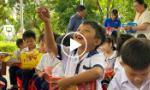 Mang Trung thu đến trẻ em có hoàn cảnh khó khăn