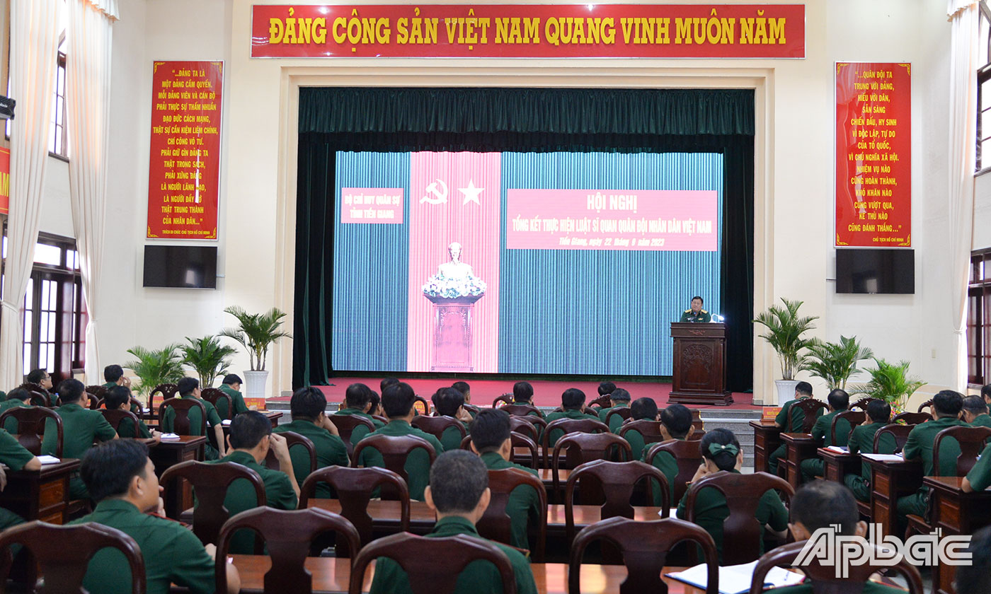 Quang cảnh hội nghị.