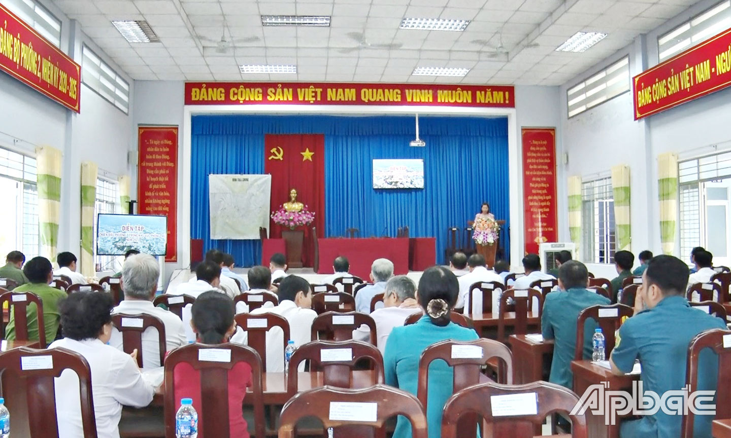 Quang cảnh buổi diễn tập.