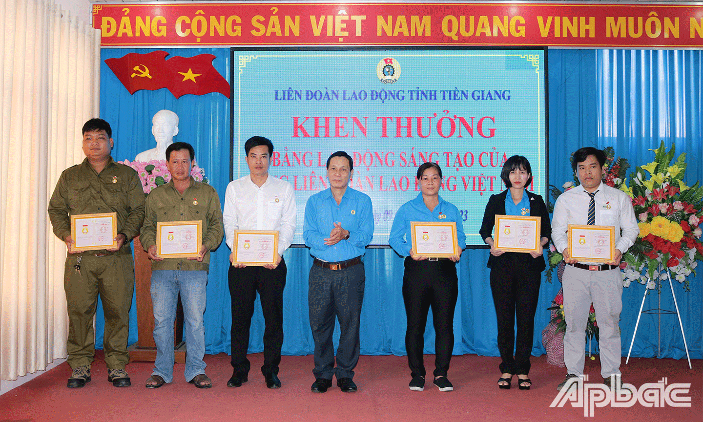 Chủ tịch Liên đoàn Lao động tỉnh Tiền Giang Lê Minh Hùng