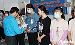 Tiền Giang: Hỗ trợ 38 đoàn viên, người lao động bị giảm giờ làm, tạm hoãn hợp đồng lao động