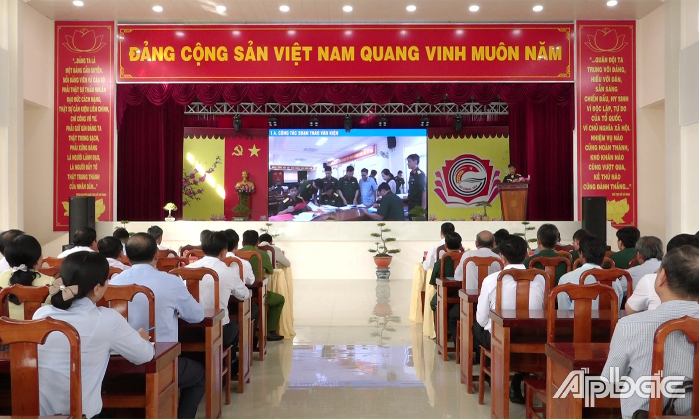 Quang cảnh hội nghị