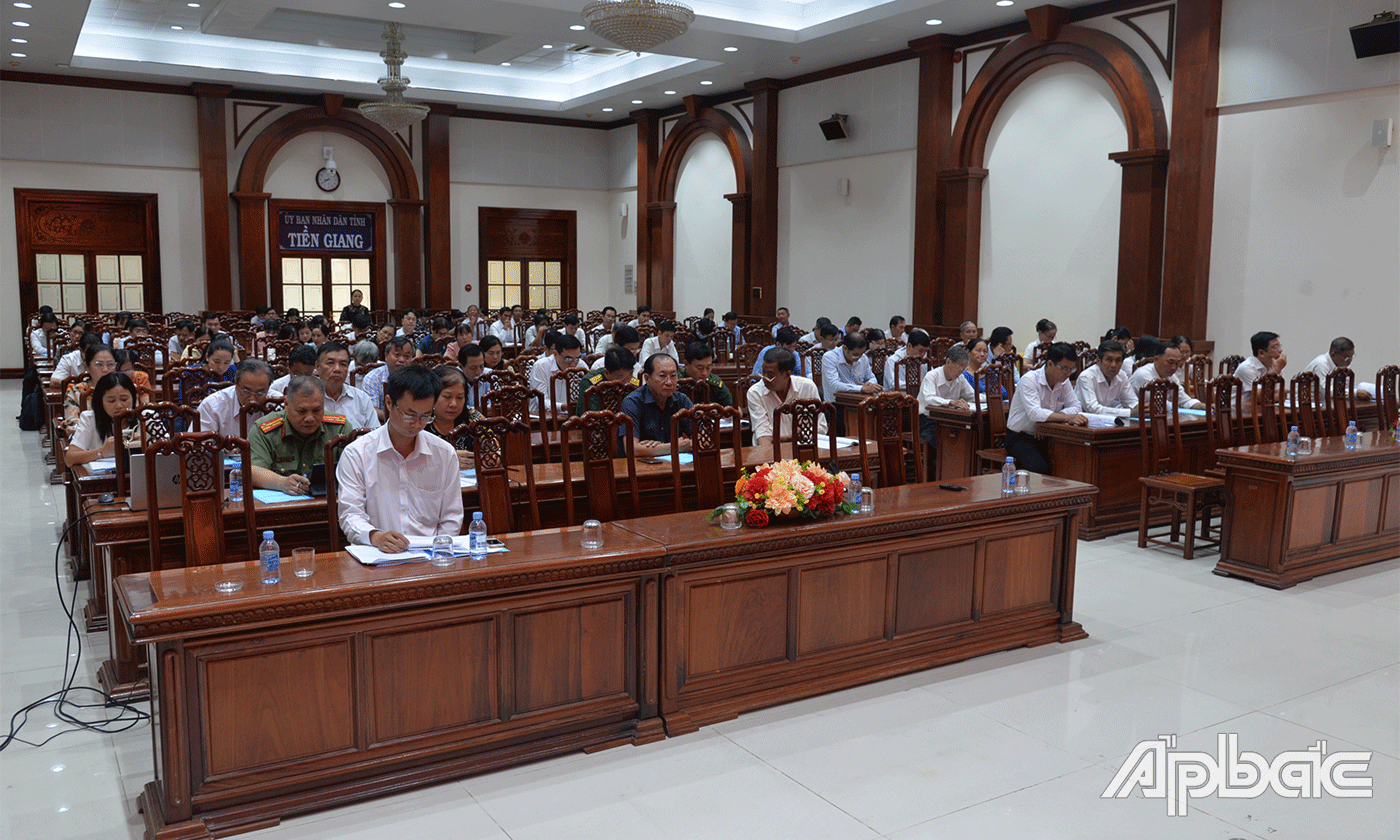 Quang cảnh hội nghị.