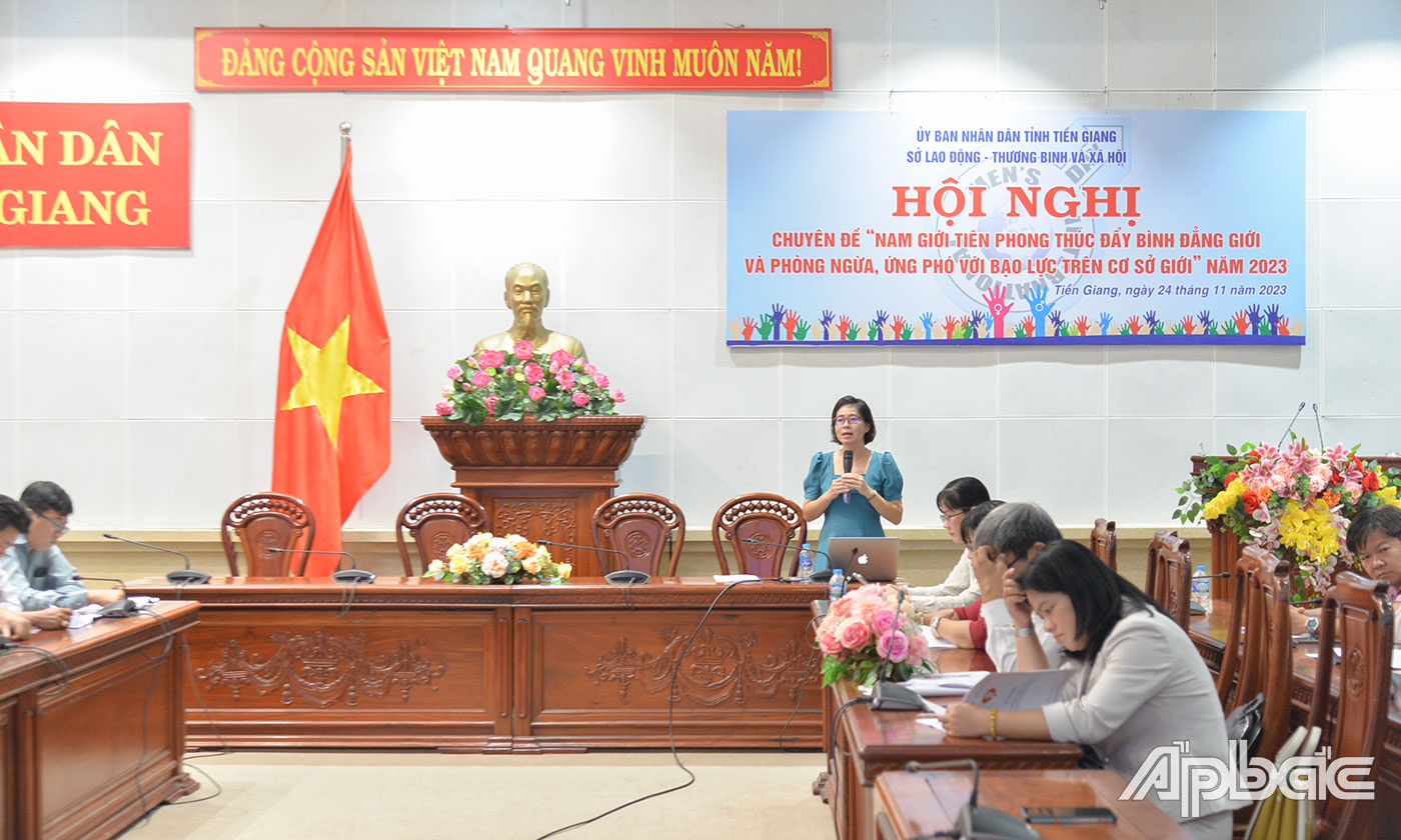 Chuyên gia về bình đẳng giới chia sẽ thông tin về thực trạng bình đẳng giới và vai trò của nam giới trong việc thúc đẩy bình đẳng giới