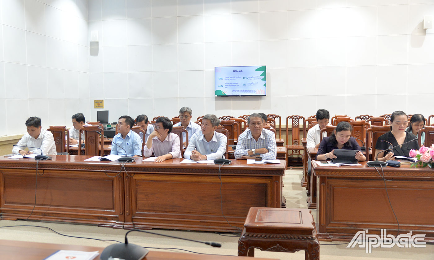 Quang cảnh hội nghị