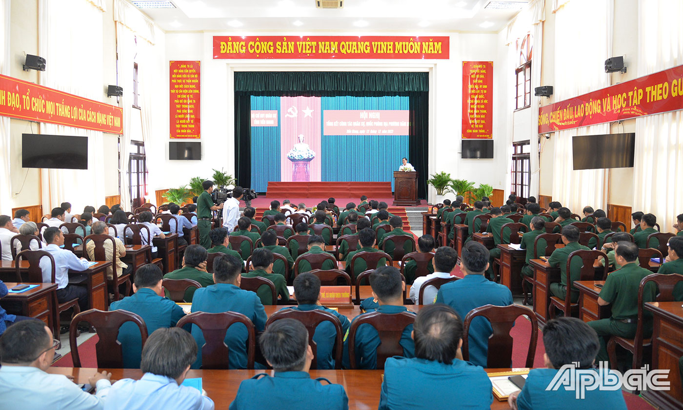 Quang cảnh hội nghị.
