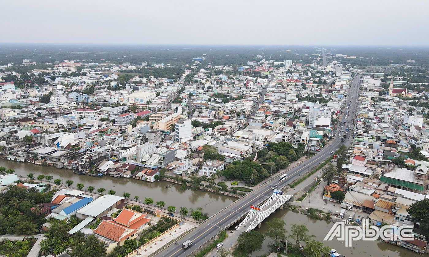 Một góc thị xã. Ảnh: Huỳnh Thức