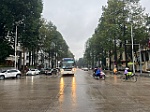 Không khí lạnh tiến sâu vào nước ta khiến nền nhiệt miền Bắc giảm sâu