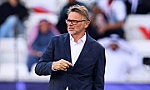 HLV Troussier là nguyên nhân nhưng một mình ông không thể tìm ra giải pháp