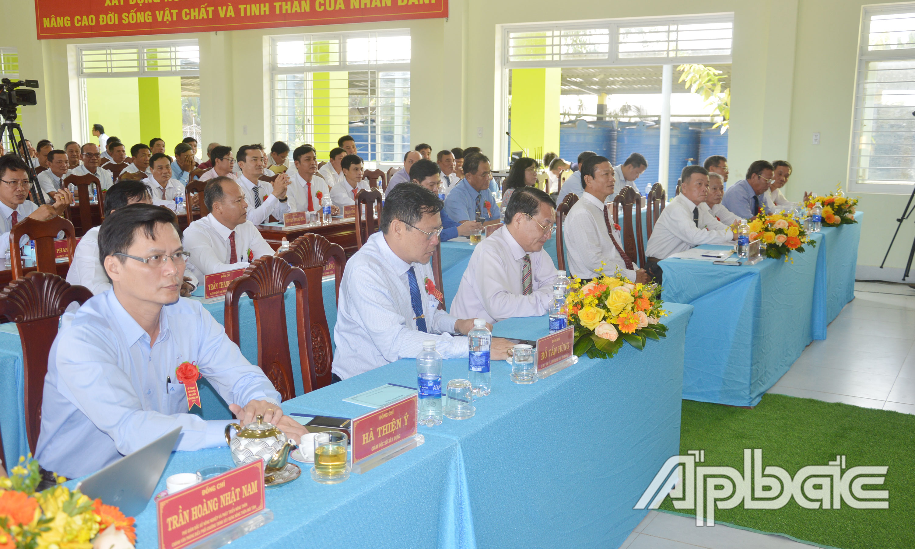 Các đại biểu tham dự Lễ công bố.