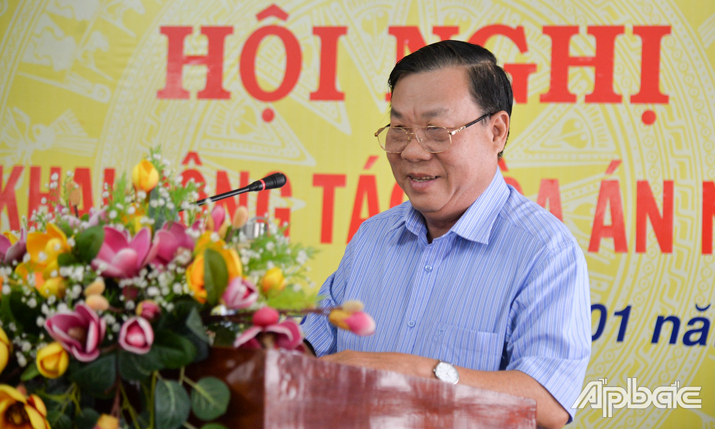 Đồng chí Nguyễn Ngọc Trầm, Ủy viên Ban Thường vụ, Chủ nhiệm Ủy ban Kiểm tra Tỉnh ủy Tiền Giang phát biểu tại hội nghị.