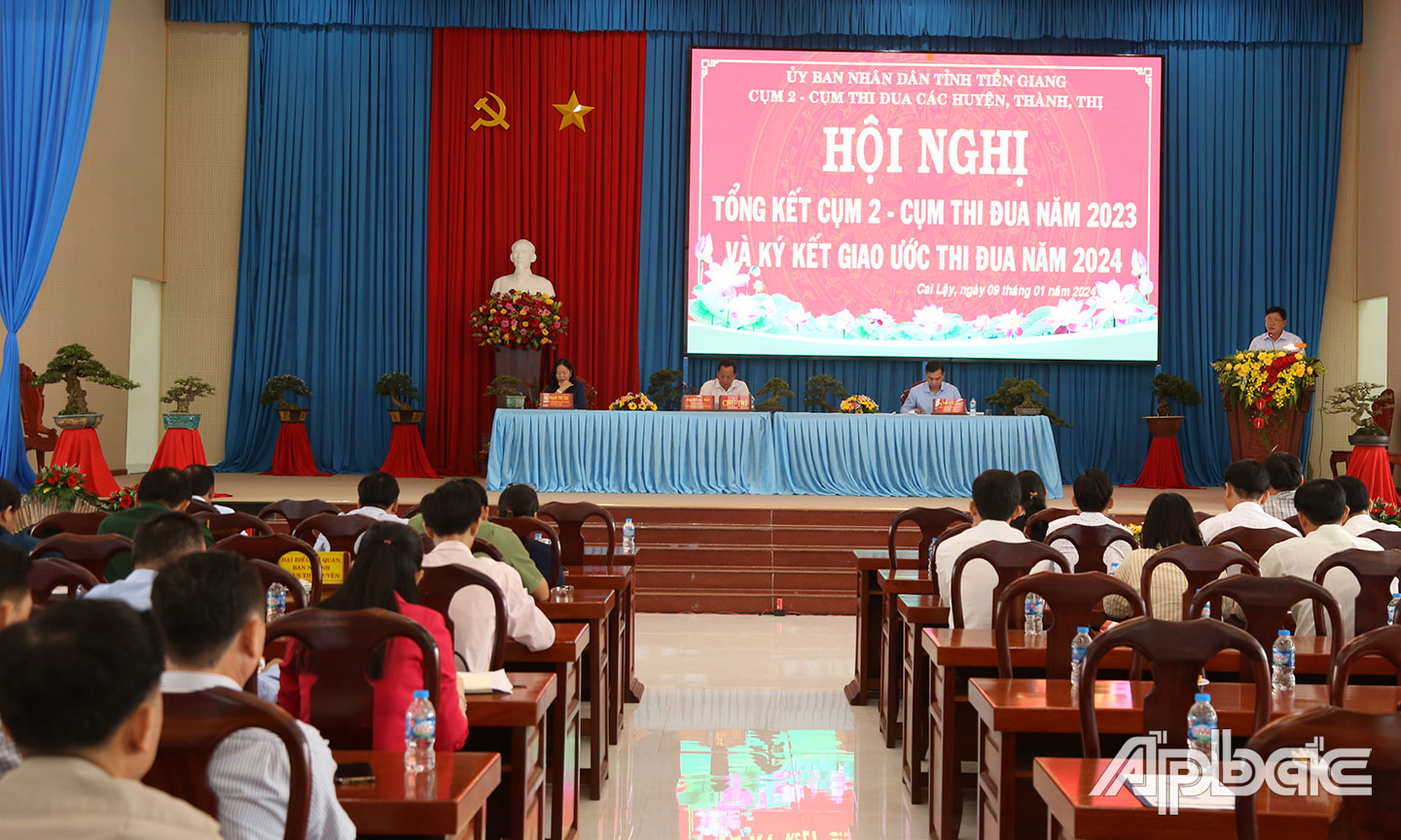 Quang canh3 hoi nghi5