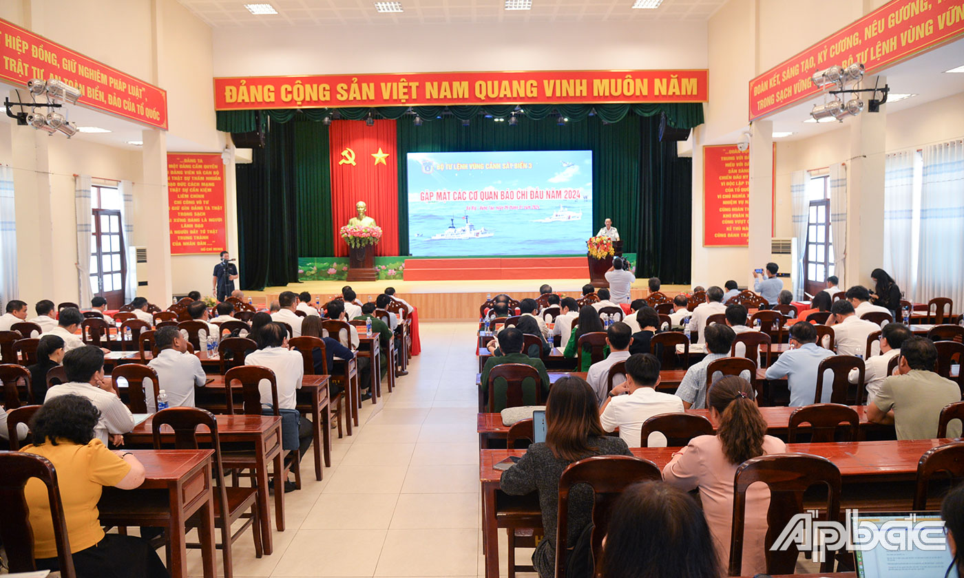 Quang cảnh buổi gặp mặt.