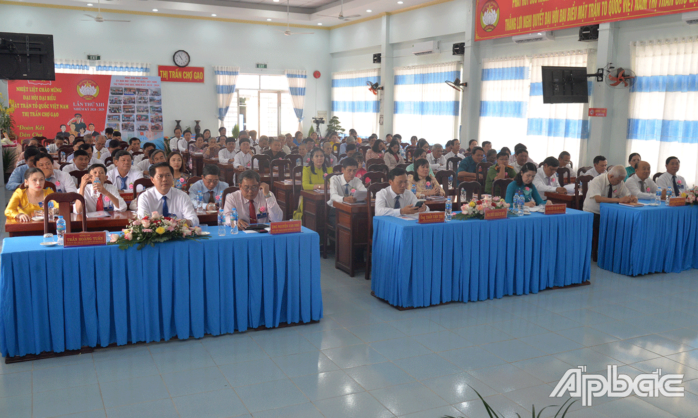 Đại biểu dự Đại hội.