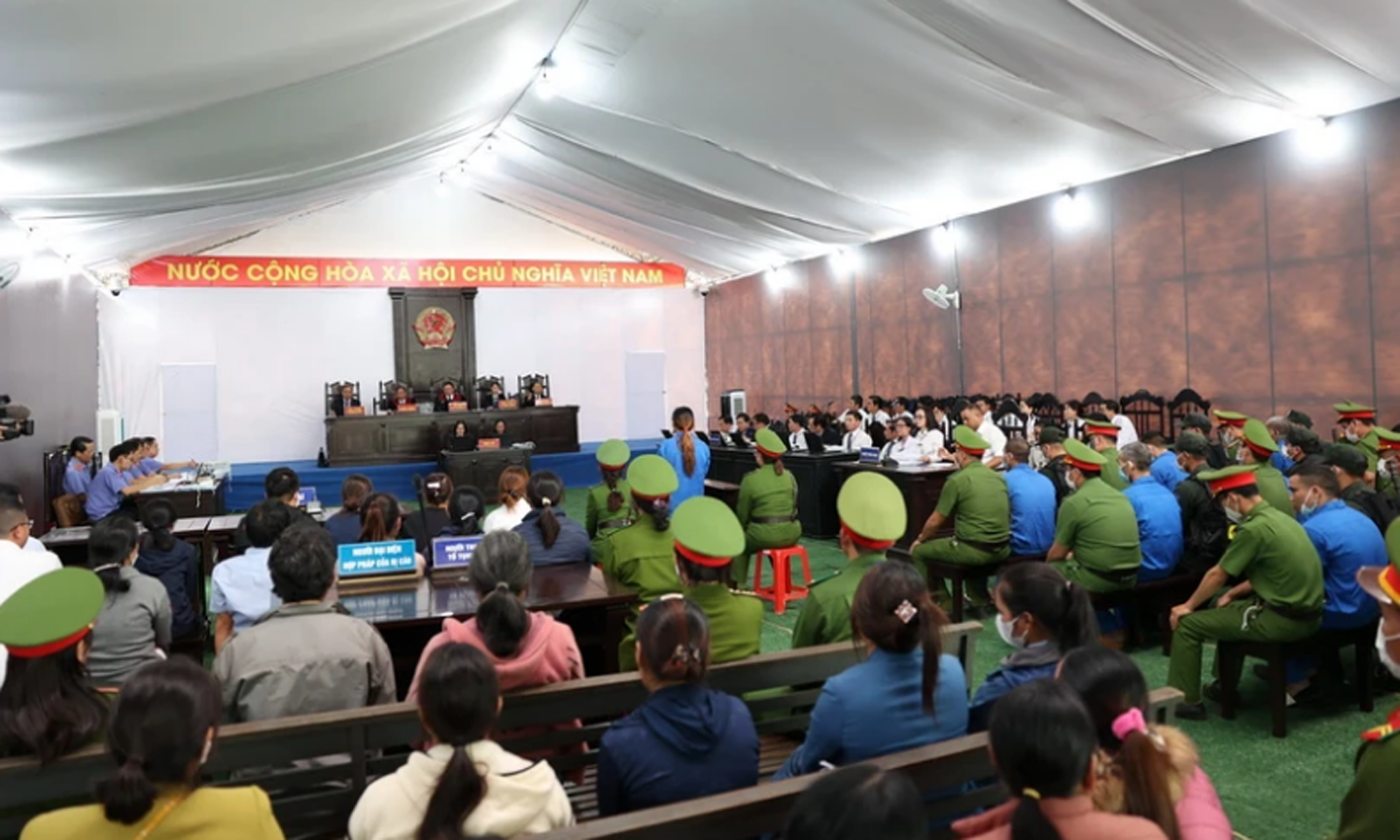 Quang cảnh phiên tòa. (Ảnh: TTXVN)