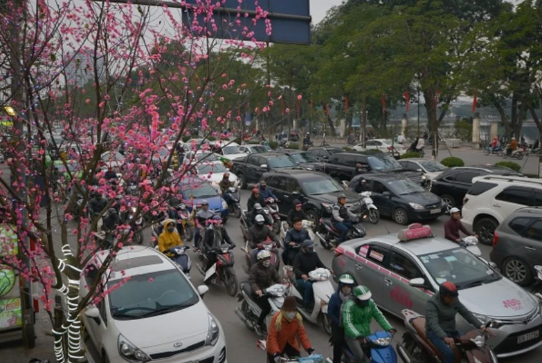 Tăng cường các giải pháp bảo đảm trật tự, an toàn giao thông trong dịp Tết Nguyên đán Giáp Thìn và Lễ hội Xuân 2024. (Ảnh: chinhphu.vn)