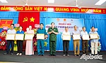 Thị trấn Vàm Láng tổ chức Ngày hội Biên phòng toàn dân
