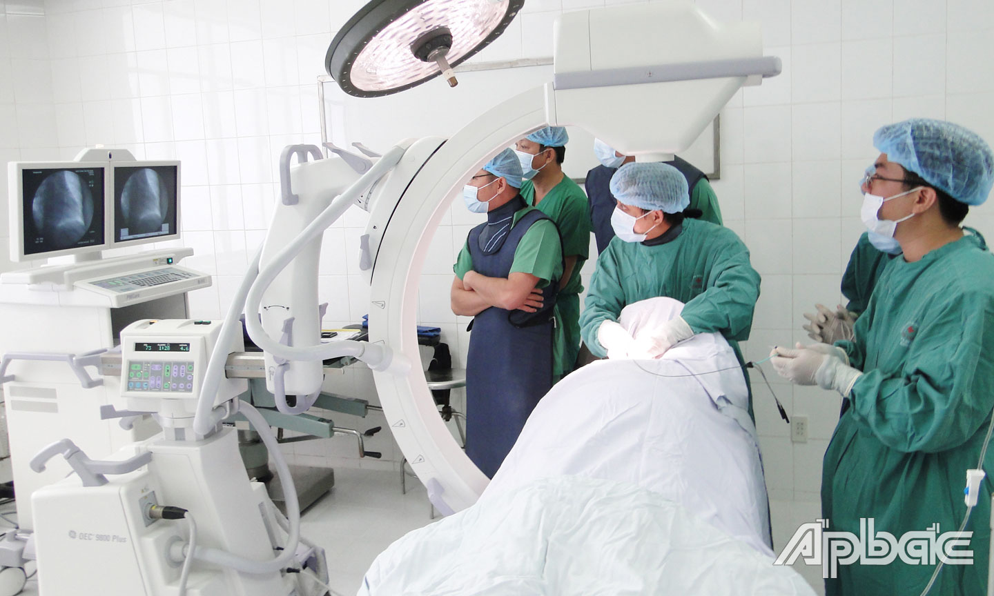 Ngành Y tế tỉnh Tiền Giang đẩy mạnh ứng dụng công nghệ hiện đại, kỹ thuật chuyên sâu vào chẩn đoán và điều trị cho bệnh nhân (ảnh chụp tại Bệnh viện Đa khoa tỉnh Tiền Giang).       Ảnh: THỦY HÀ                               
