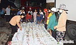 Tình nghĩa đong đầy giữa mùa khô hạn