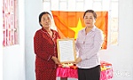 Bàn giao nhà tình nghĩa cho ông Phạm Văn Tất