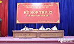 Thông qua nhiều nghị quyết giải quyết những vấn đề cấp thiết
