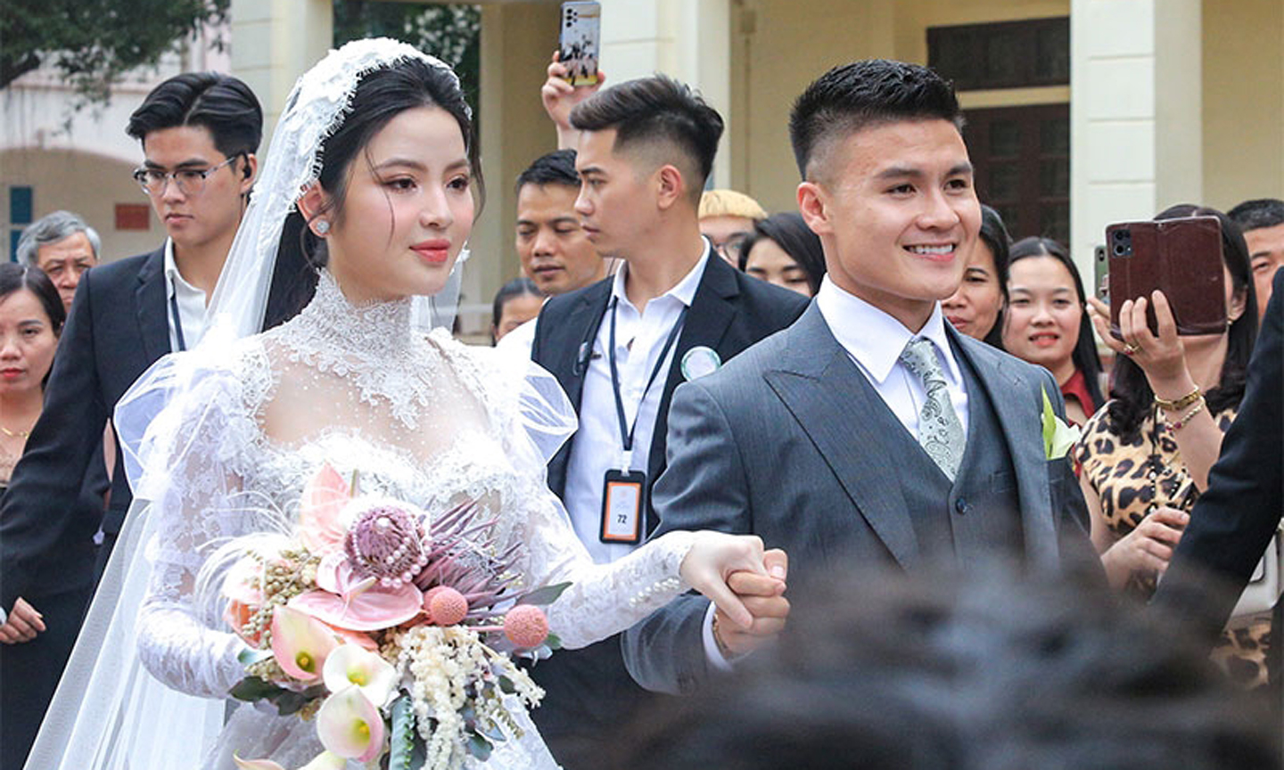 Đôi trai tài gái sắc Quang Hải-Thanh Huyền. 
