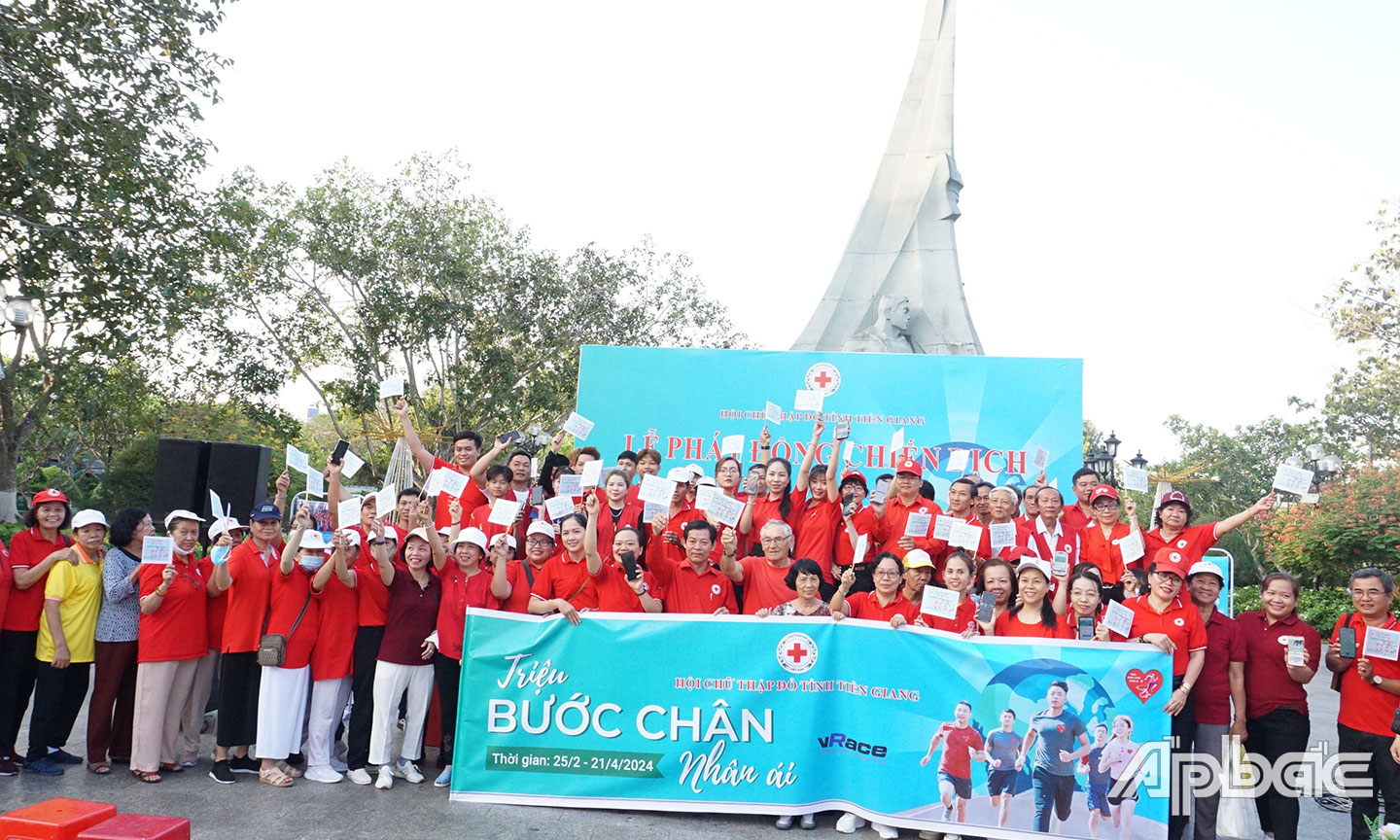  Hội Chữ thập đỏ tỉnh phát động hưởng ứng Chiến dịch “Triệu bước chân nhân ái”. 